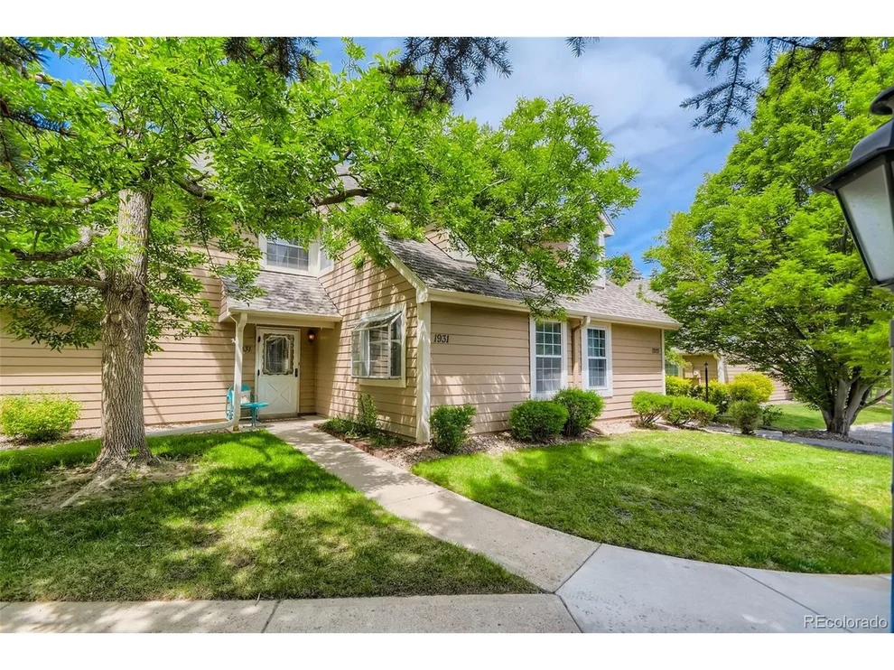 Unit for sale at 1931 S Xanadu Way, Aurora, CO 80014