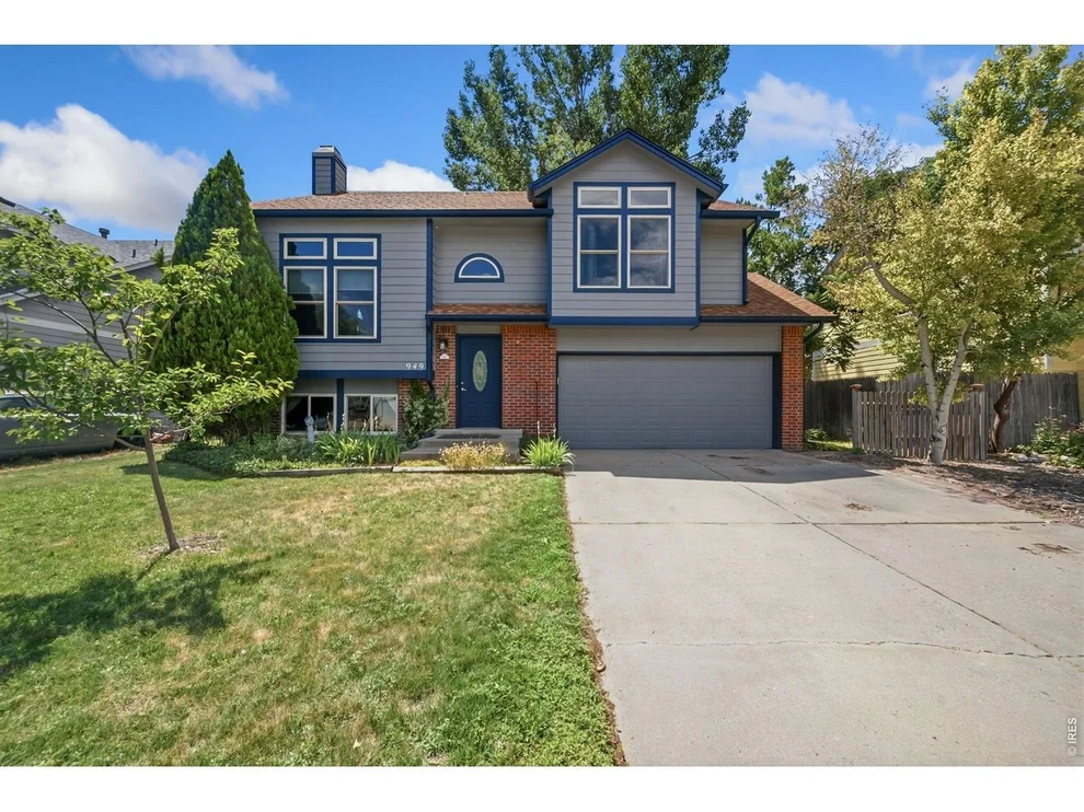 Unit for sale at 949 Kremmling Ln, Fort Collins, CO 80526