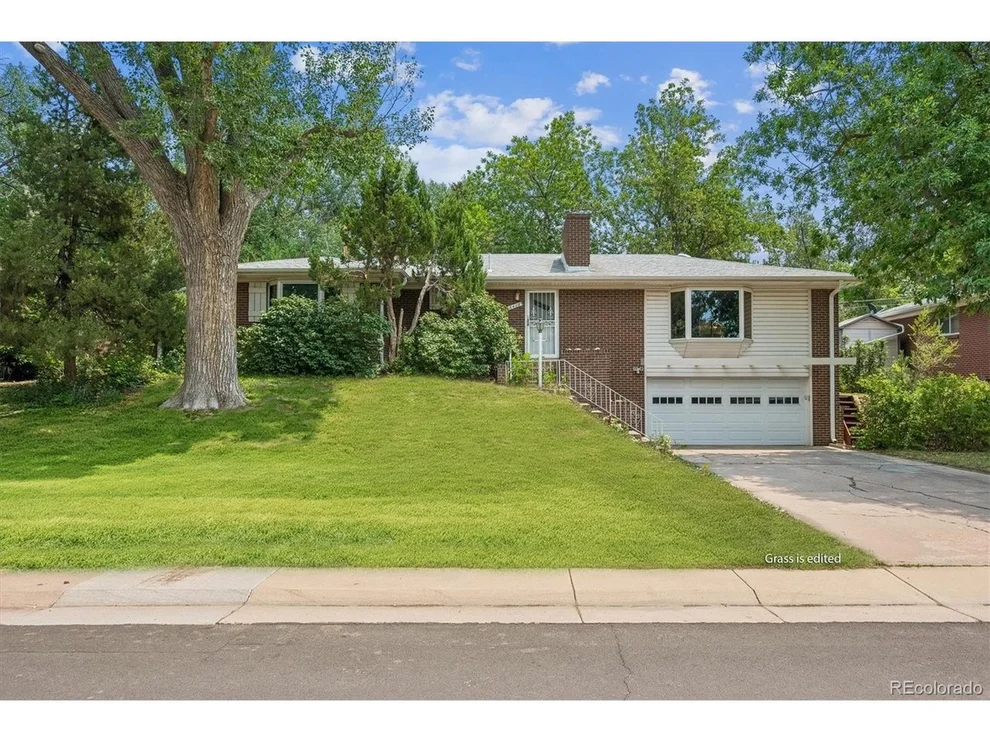 Unit for sale at 6408 S Acoma St, Littleton, CO 80120