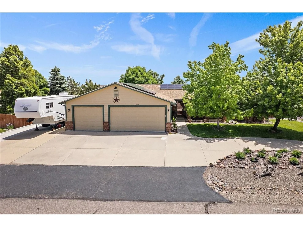 Unit for sale at 8886 S Yarrow St, Littleton, CO 80128