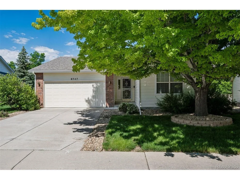 Unit for sale at 9747 W Peakview Dr, Littleton, CO 80123