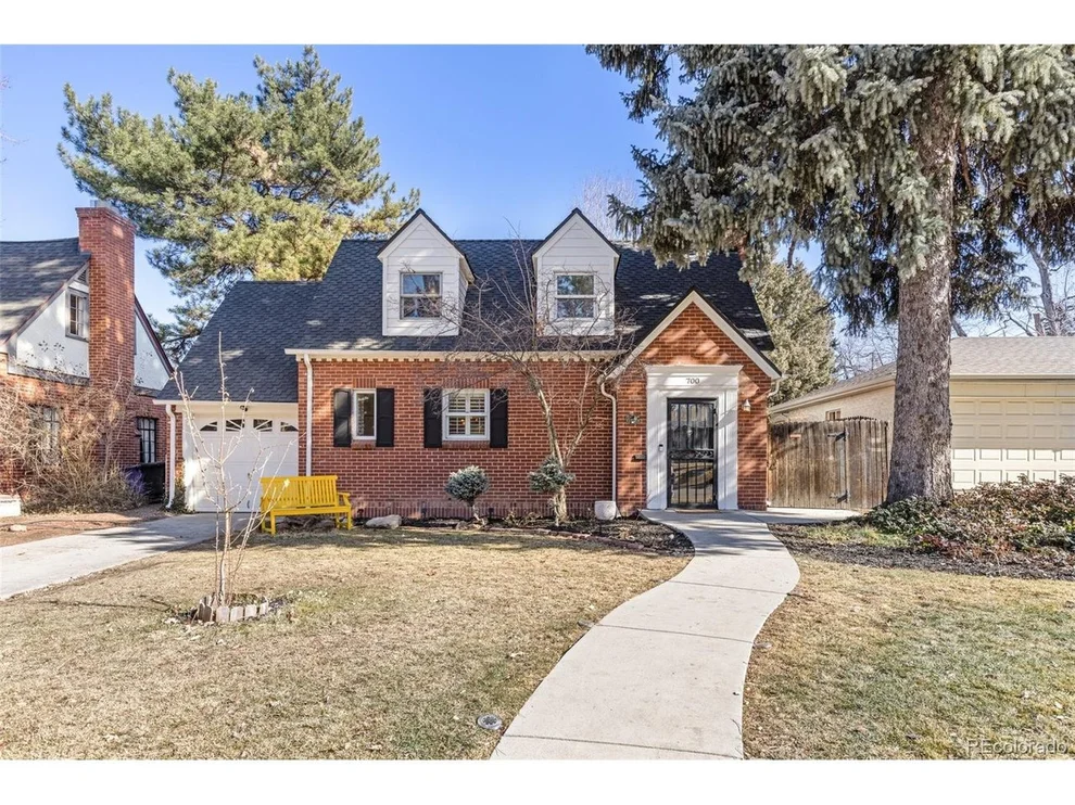 Unit for sale at 700 Holly St, Denver, CO 80220