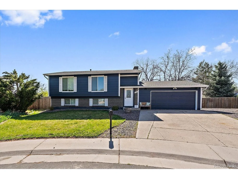 Unit for sale at 17782 E Colorado Dr, Aurora, CO 80017