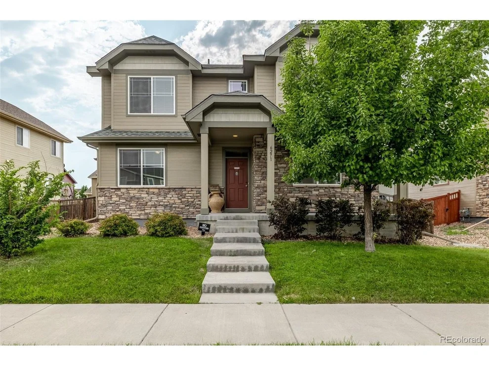 Unit for sale at 6271 N Genoa St, Aurora, CO 80019