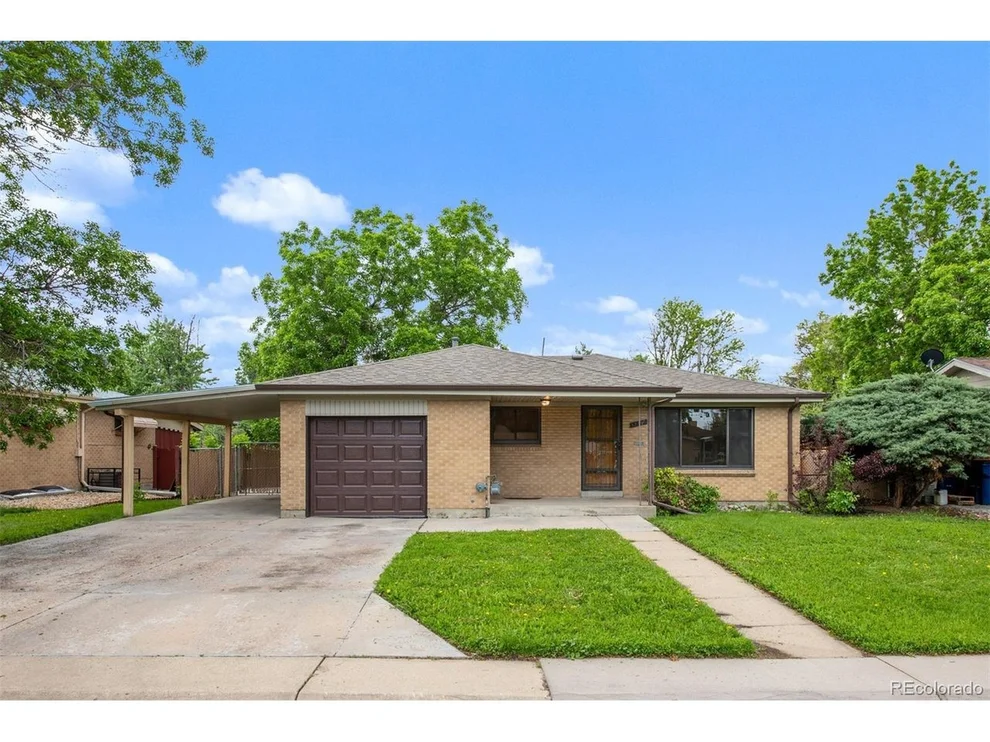 Unit for sale at 12390 E 31st Ave, Aurora, CO 80011