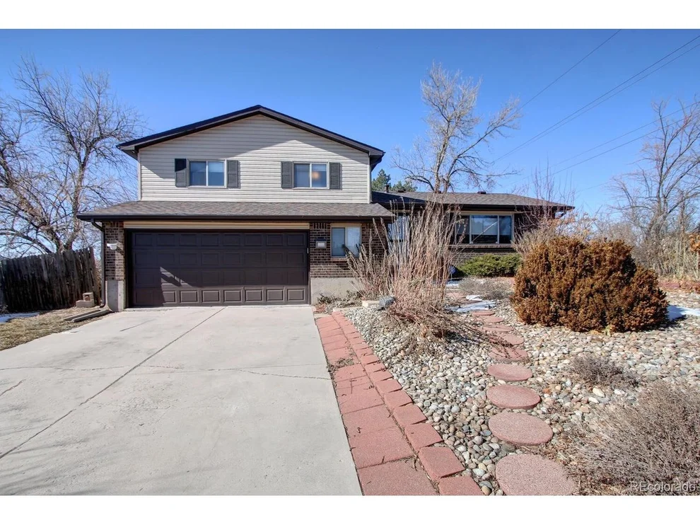 Unit for sale at 1921 S Mobile St, Aurora, CO 80013