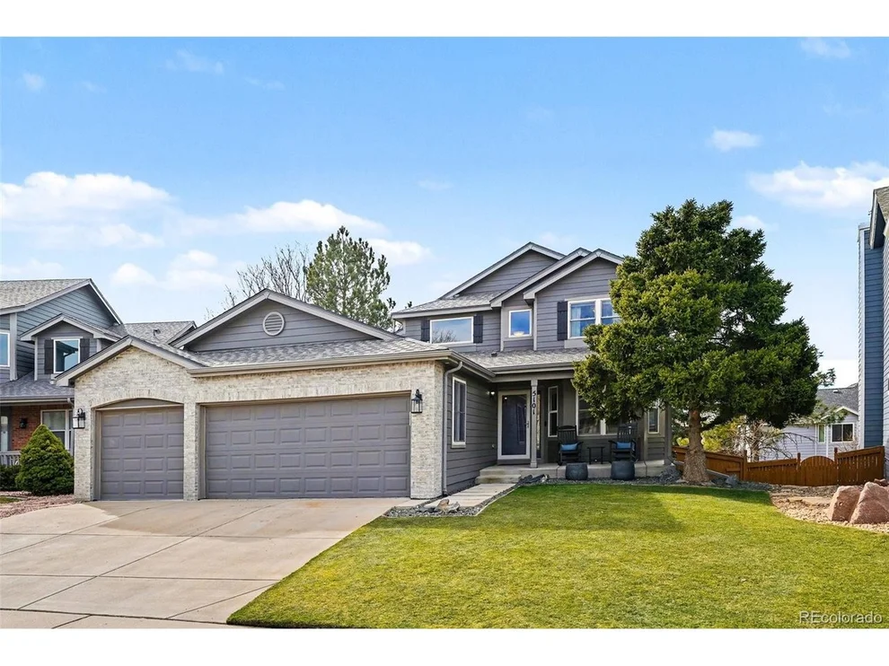 Unit for sale at 5101 S Olathe Cir, Centennial, CO 80015