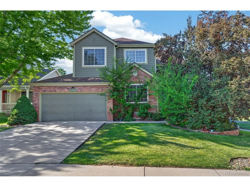Unit for sale at 9770 Red Oakes Dr, Littleton, CO 80126