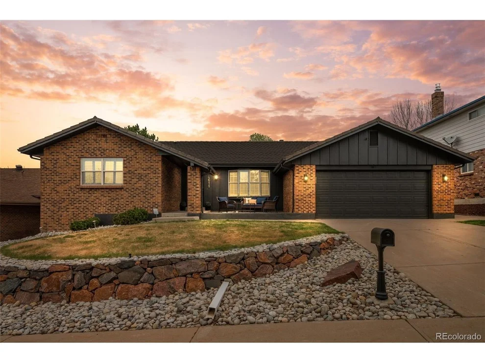 Unit for sale at 4611 S Perry Way, Denver, CO 80236