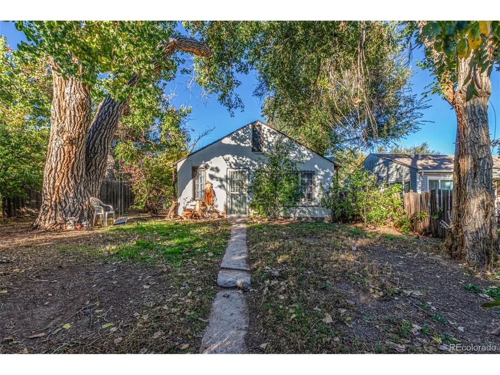 Unit for sale at 1209 Alton St, Aurora, CO 80010