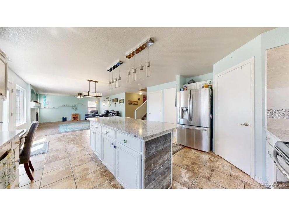 Unit for sale at 13771 Wrangler Way, Mead, CO 80542