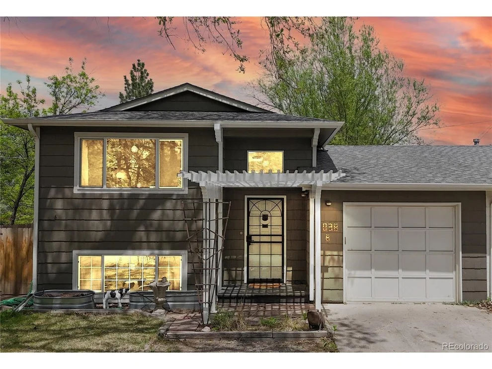 Unit for sale at 1038 Lamar St, Lakewood, CO 80214