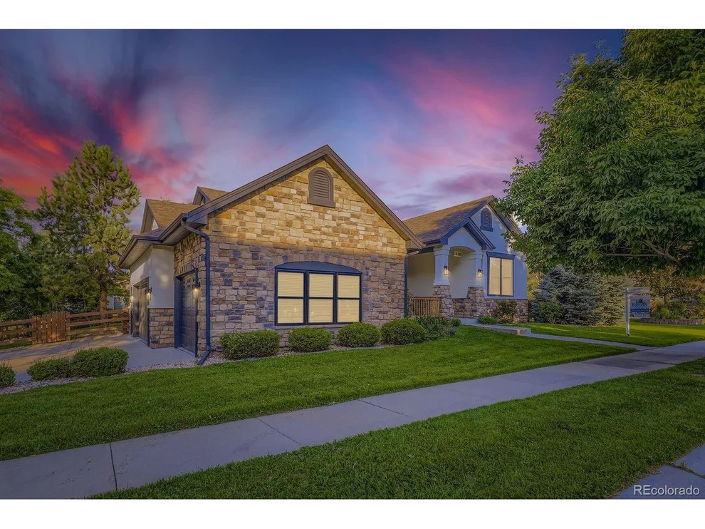 Unit for sale at 1020 S Ammons Cir, Lakewood, CO 80226