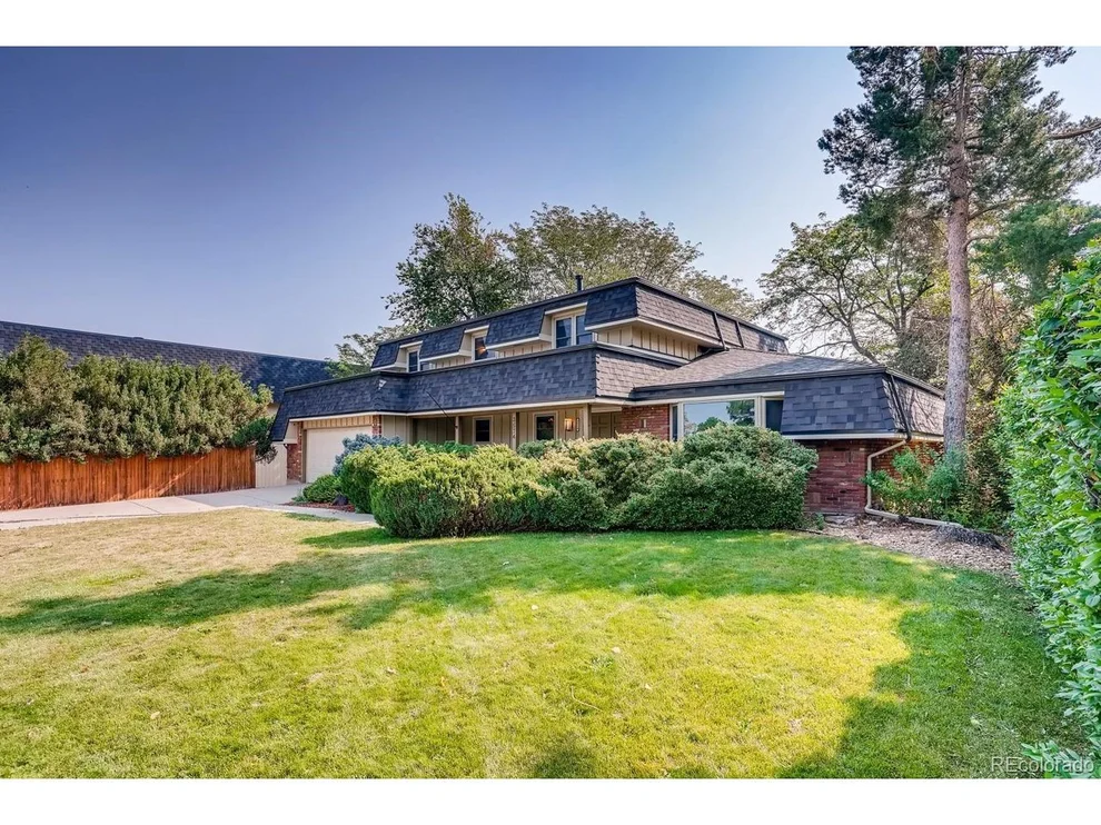 Unit for sale at 3574 S Poplar St, Denver, CO 80237