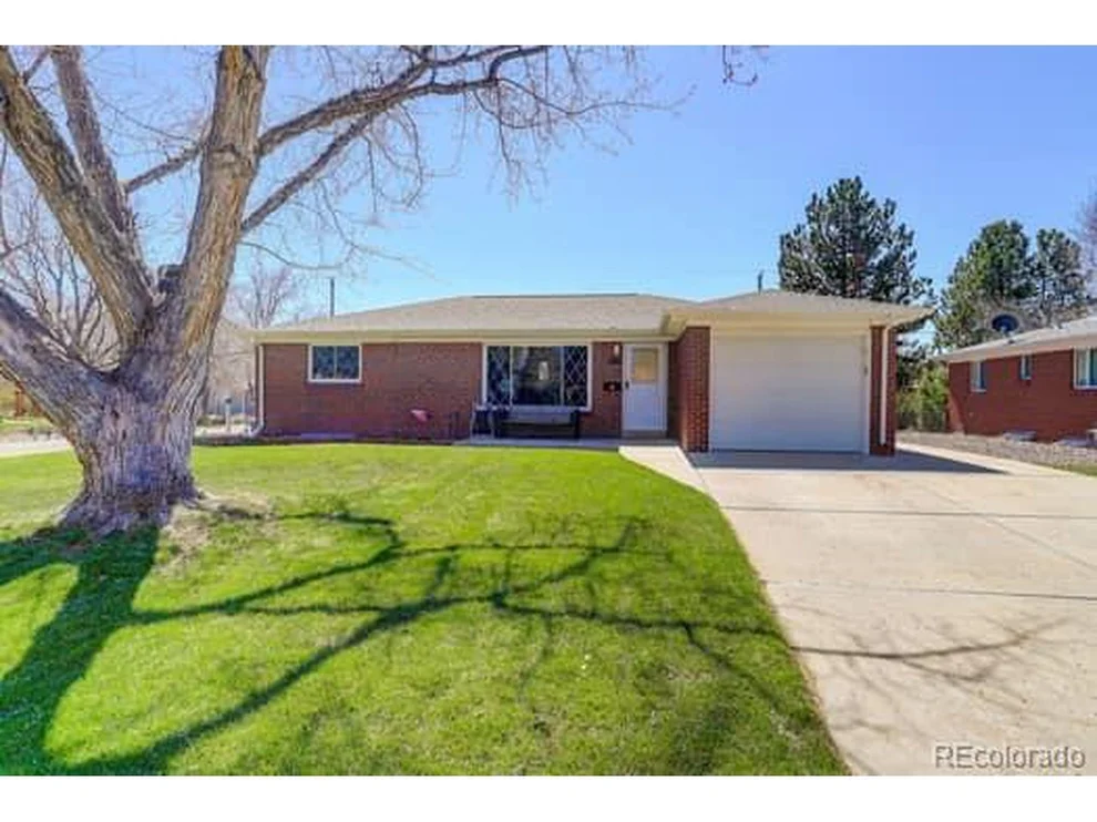 Unit for sale at 990 E 9th Ave, Broomfield, CO 80020