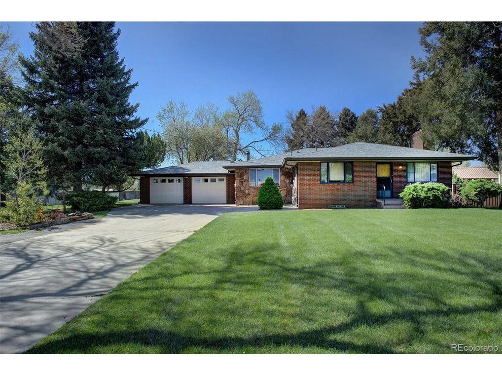 Unit for sale at 8690 W Jefferson Ave, Lakewood, CO 80235
