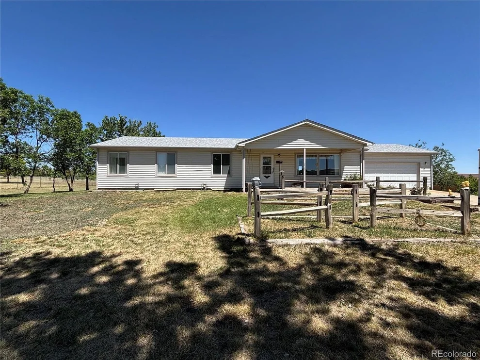 Unit for sale at 2504 Haskell Pl, Watkins, CO 80137