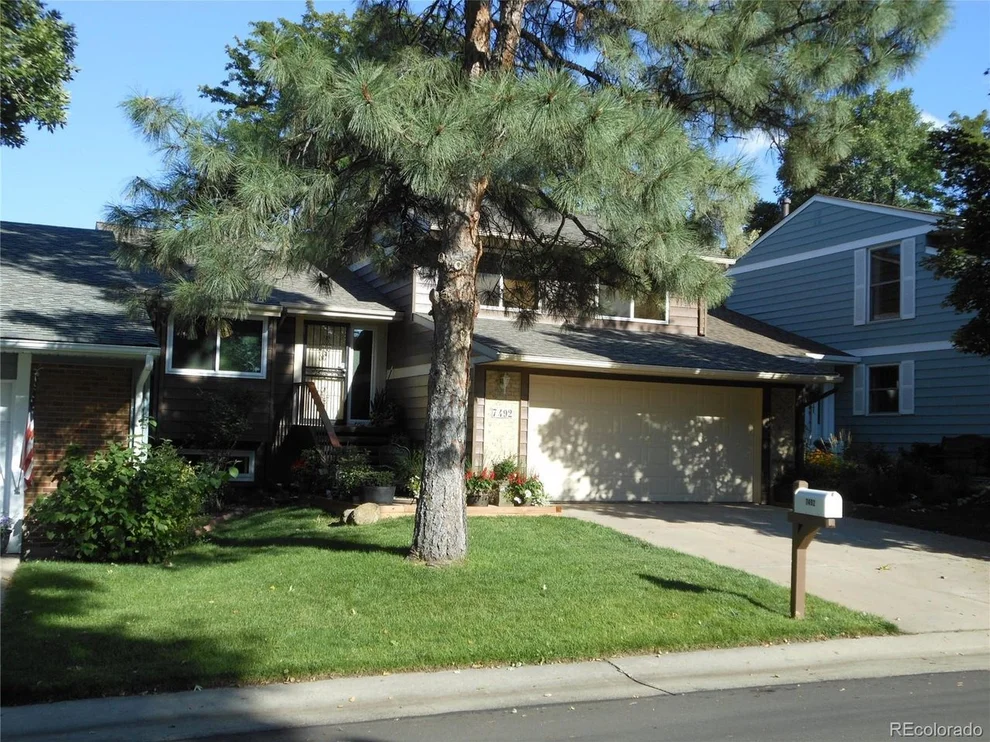 Unit for sale at 7492 W Cedar Cir, Lakewood, CO 80226