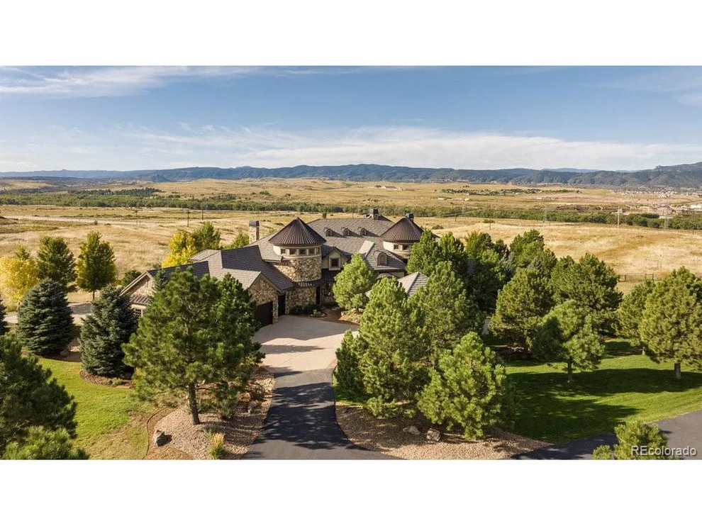 Unit for sale at 9719 Chatridge Ct, Littleton, CO 80125