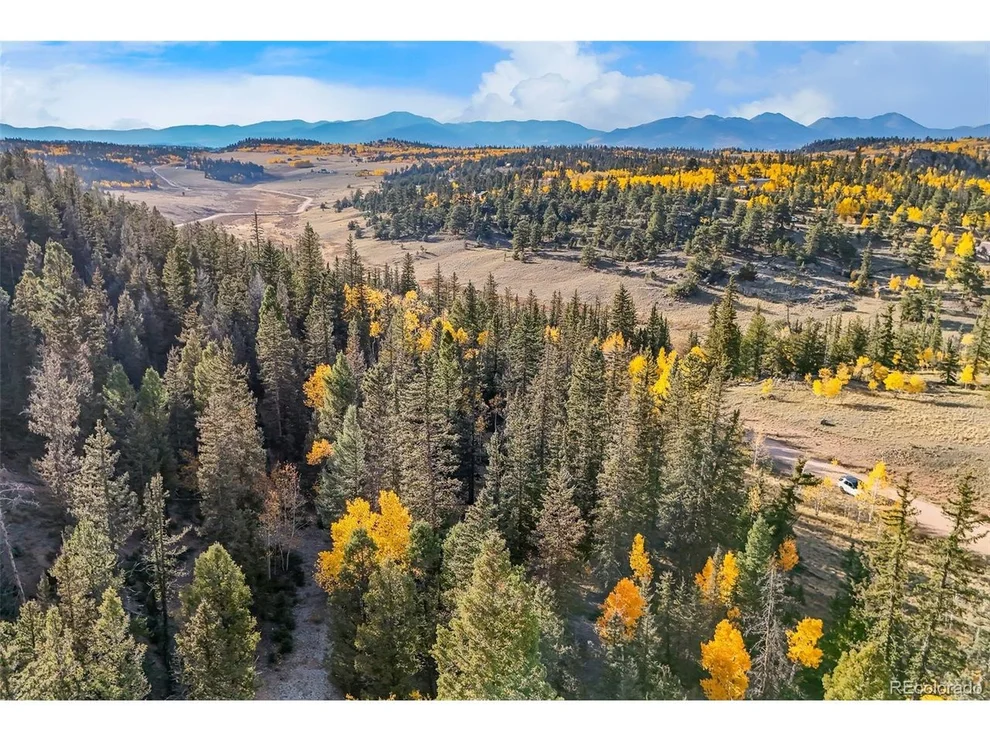 Unit for sale at 2249 E Longbow Dr, Jefferson, CO 80456