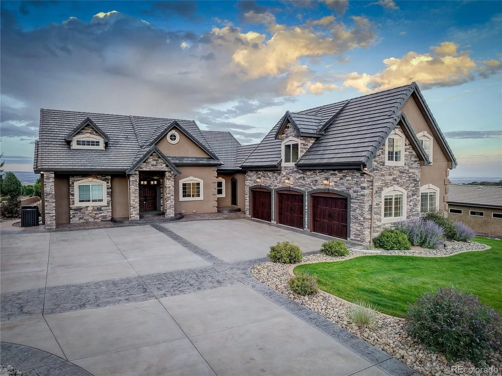 Unit for sale at 3725 Twisted Oak Cir, Colorado Springs, CO 80904