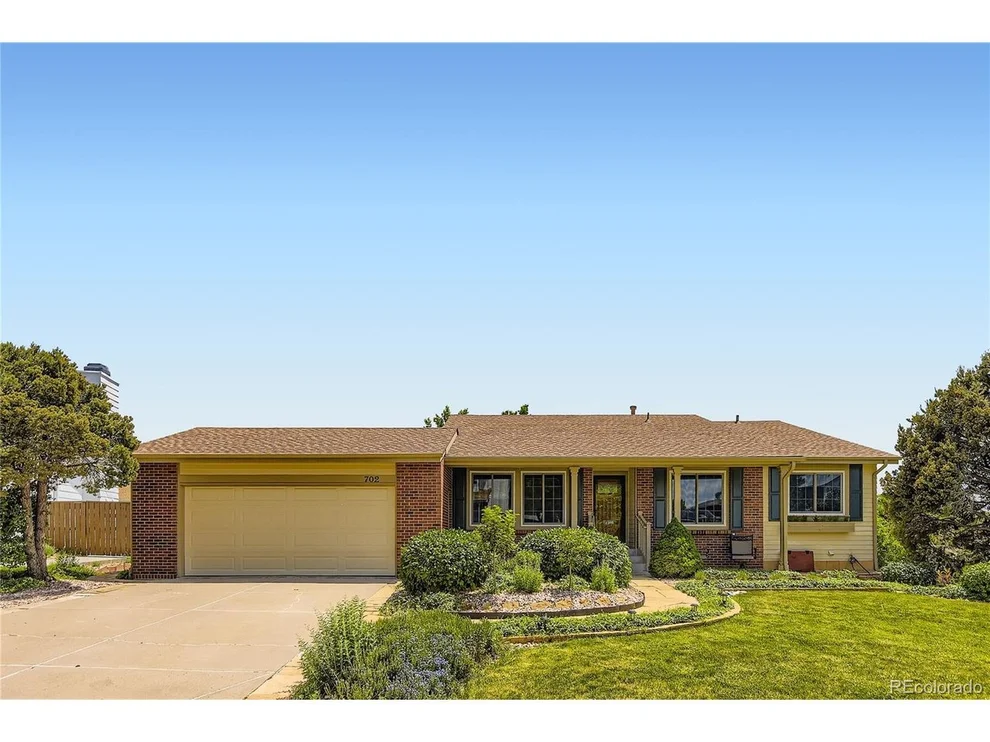 Unit for sale at 702 Windmill Pl, Highlands Ranch, CO 80126