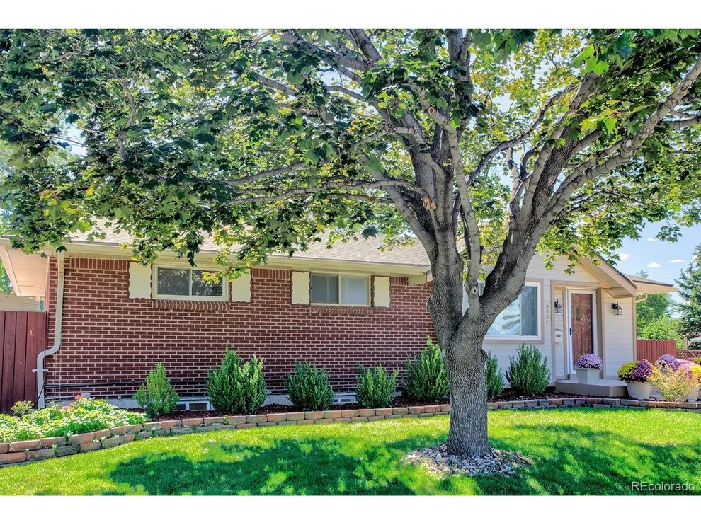 Unit for sale at 6034 S Milwaukee Way, Centennial, CO 80121