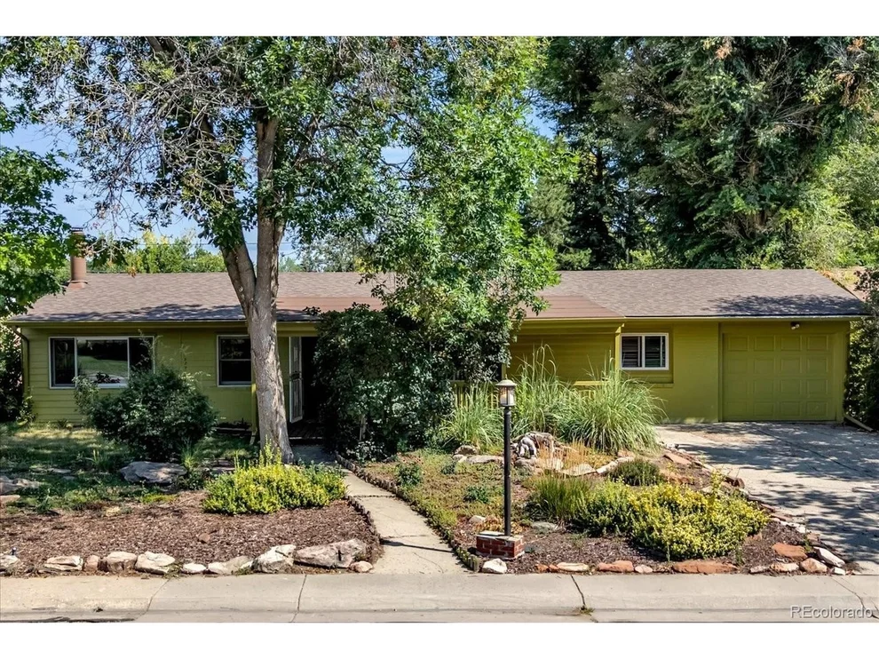 Unit for sale at 8165 W 19th Ave, Lakewood, CO 80214