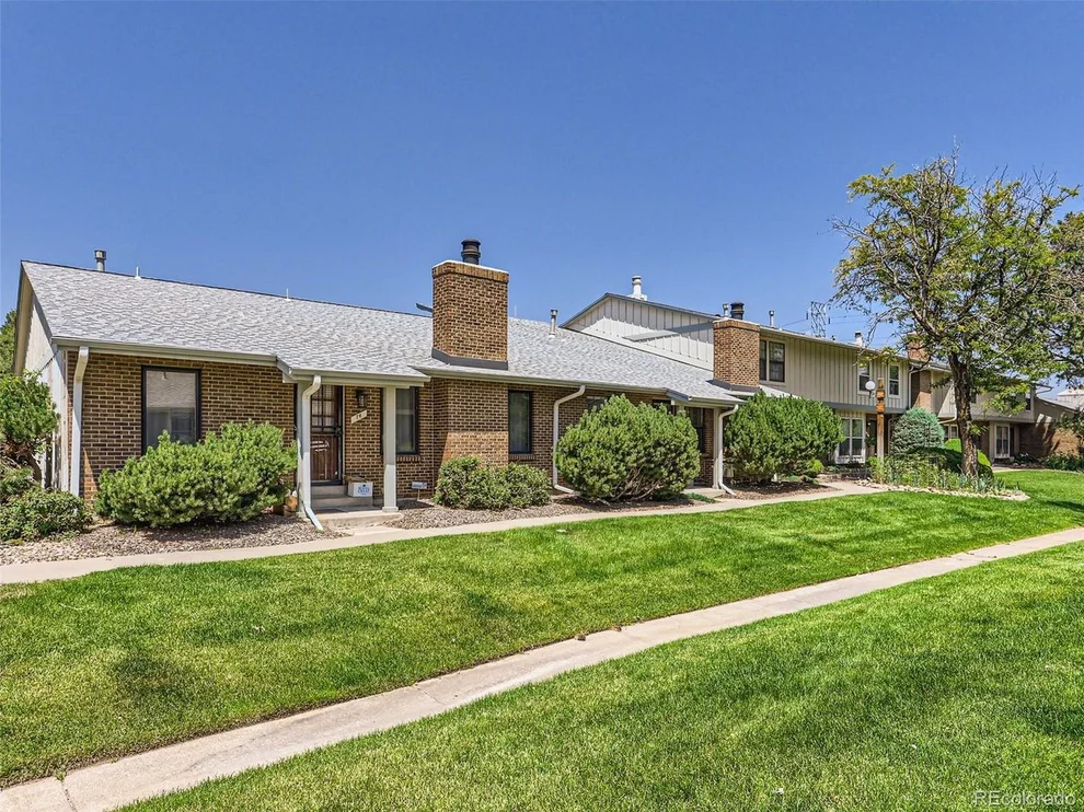 Unit for sale at 10340 E Jewell Ave, Aurora, CO 80247