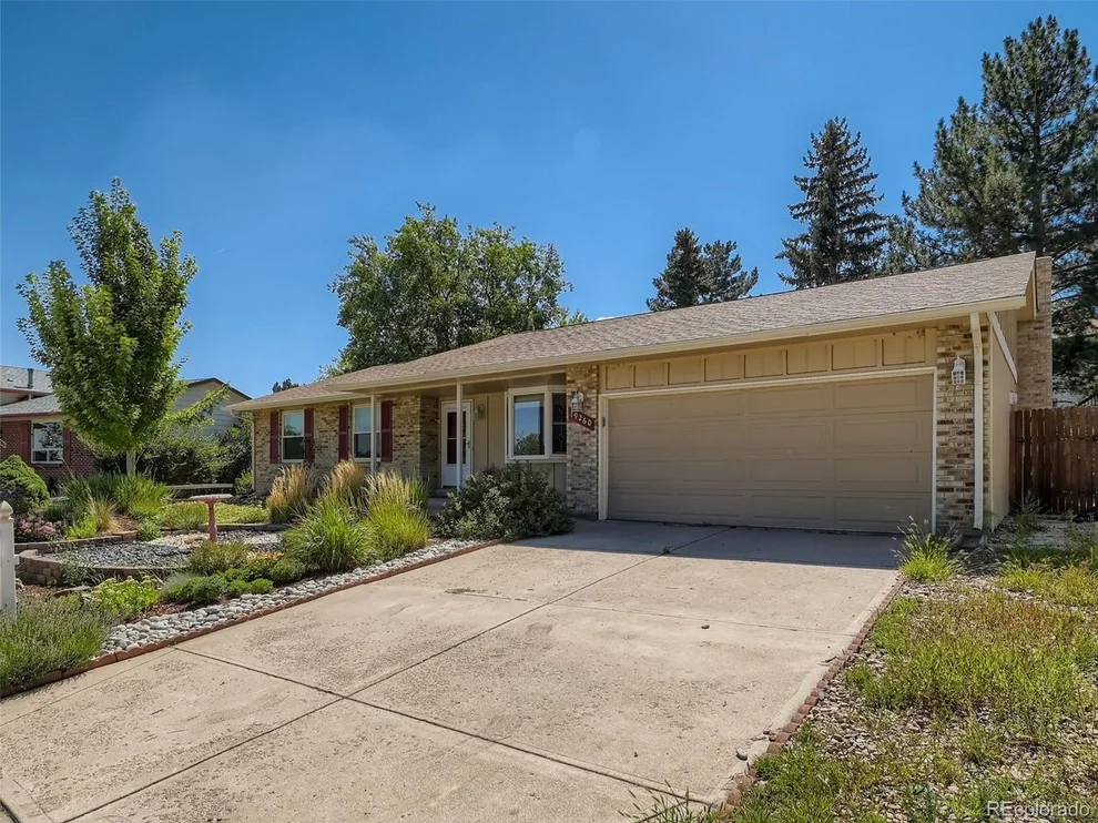 Unit for sale at 19260 E Eldorado Dr, Aurora, CO 80013
