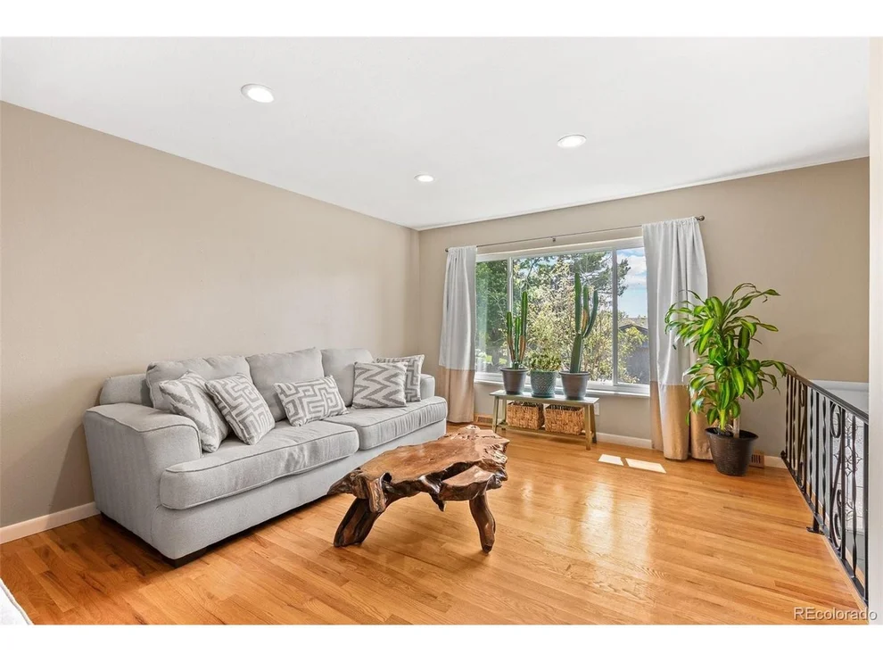 Unit for sale at 1651 S Arbutus Pl, Lakewood, CO 80228