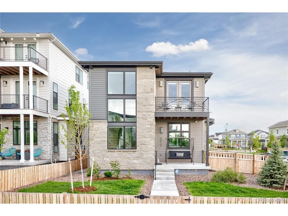 Unit for sale at 6010 N Perth St, Aurora, CO 80019