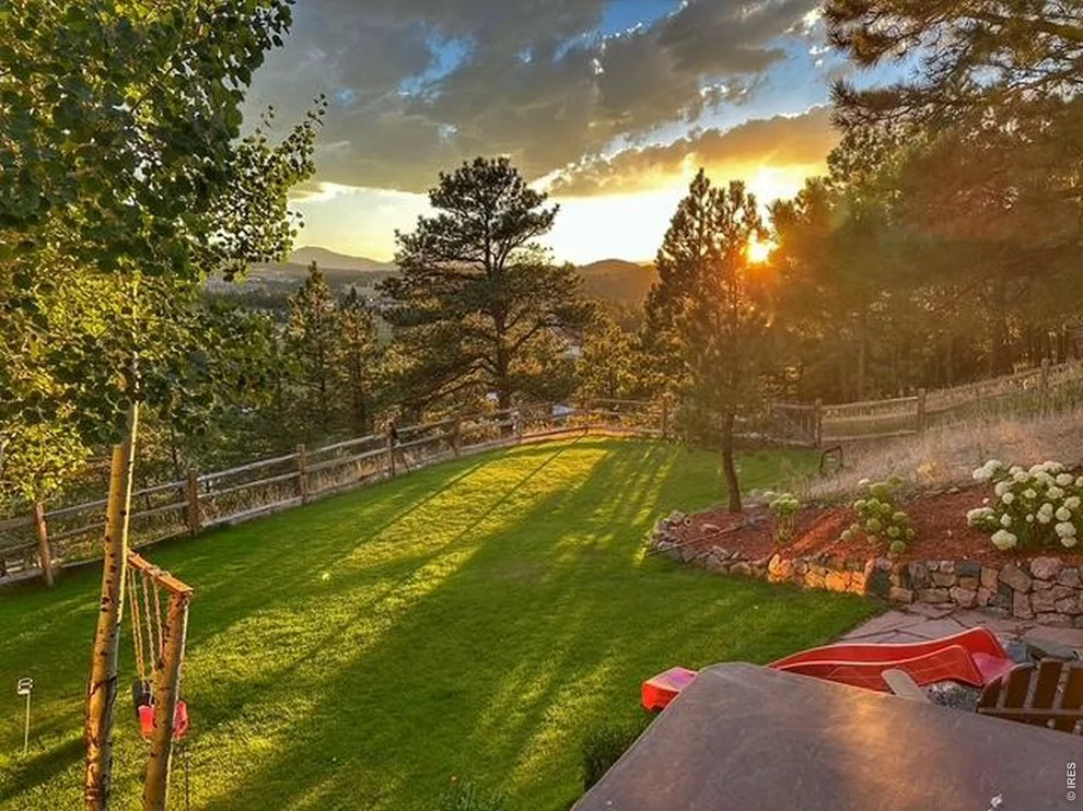 Unit for sale at 109 Lookout Mountain Cir, Golden, CO 80401