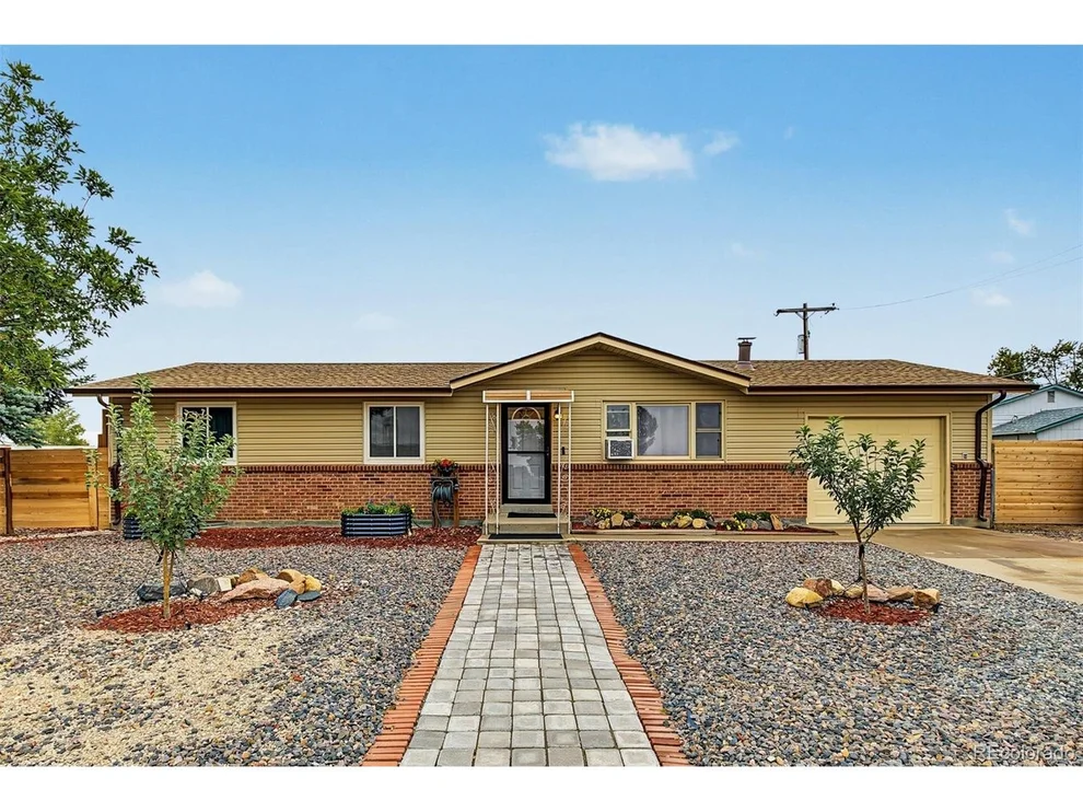 Unit for sale at 290 Kiowa Ave, Bennett, CO 80102