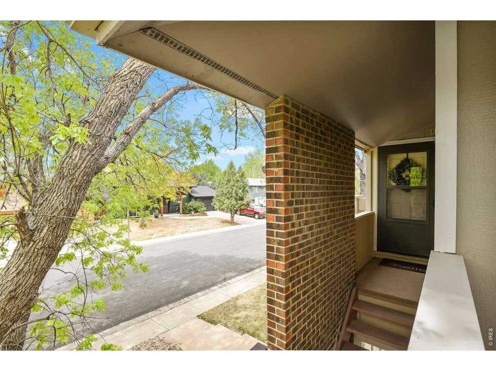 Unit for sale at 1118 Centaur Cir, Lafayette, CO 80026
