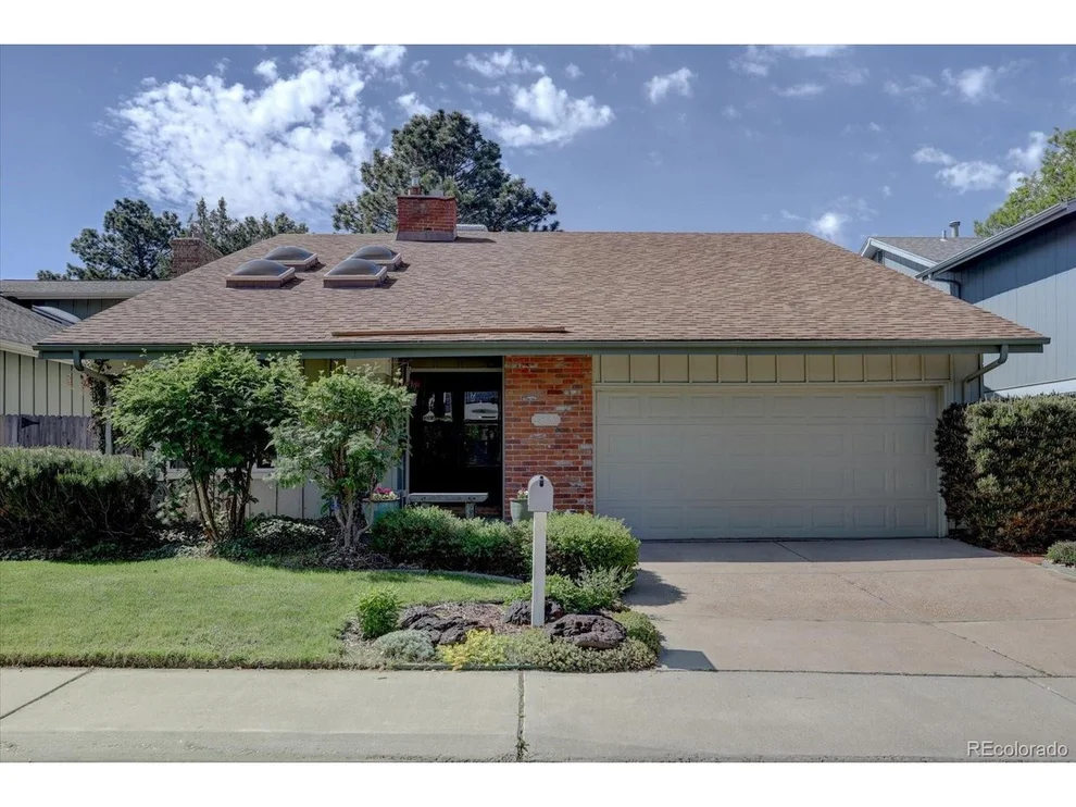 Unit for sale at 12135 E Amherst Cir, Aurora, CO 80014