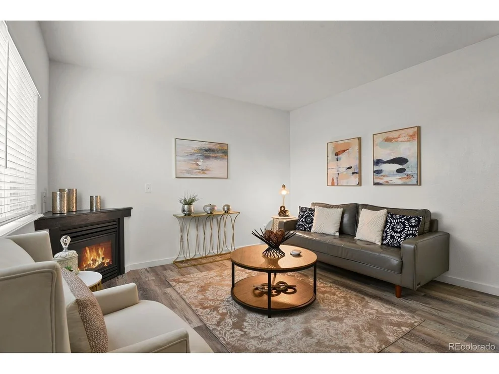 Unit for sale at 2642 Devonshire Ct, Denver, CO 80229
