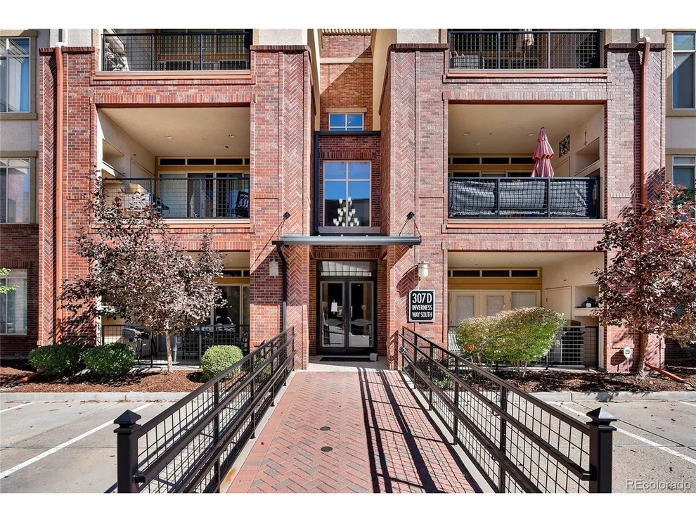 Unit for sale at 307 Inverness Way, Englewood, CO 80112