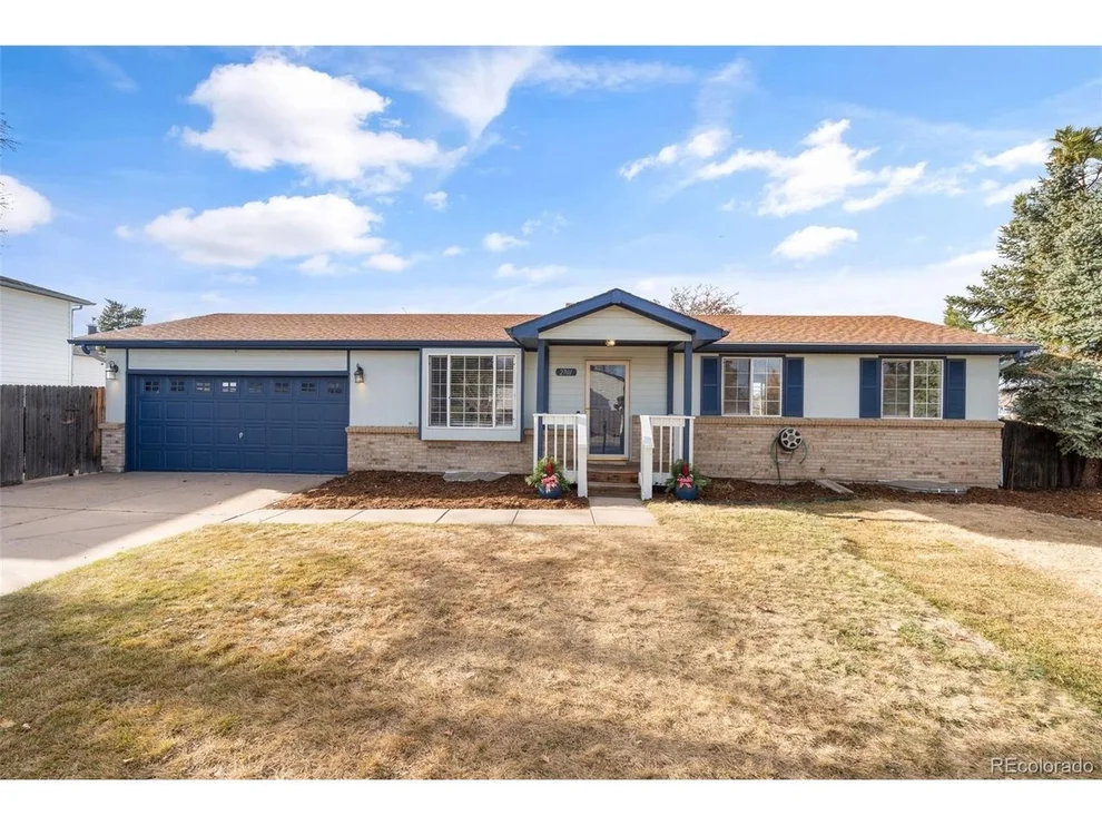 Unit for sale at 2701 S Jasper St, Aurora, CO 80013
