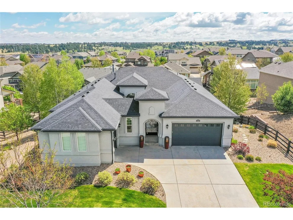 Unit for sale at 23400 E Rockinghorse Pkwy, Aurora, CO 80016