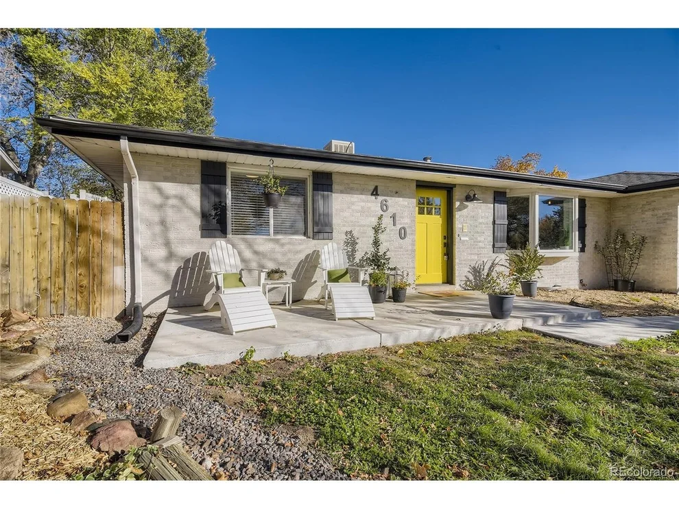Unit for sale at 4610 S Mariposa Dr, Englewood, CO 80110