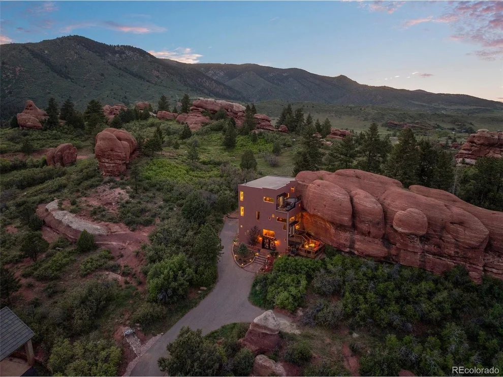 Unit for sale at 6619 Apache Pl, Larkspur, CO 80118