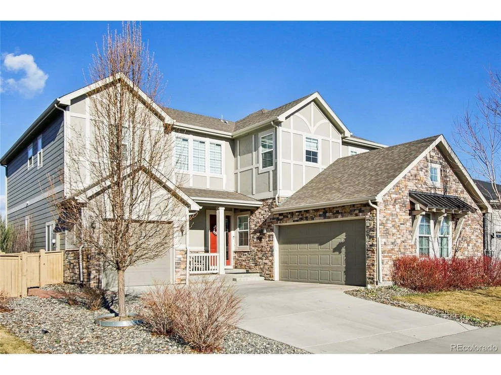 Unit for sale at 215 Western Sky Cir, Longmont, CO 80501