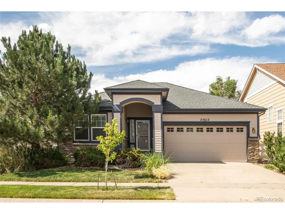 Unit for sale at 23612 E Mississippi Cir, Aurora, CO 80018