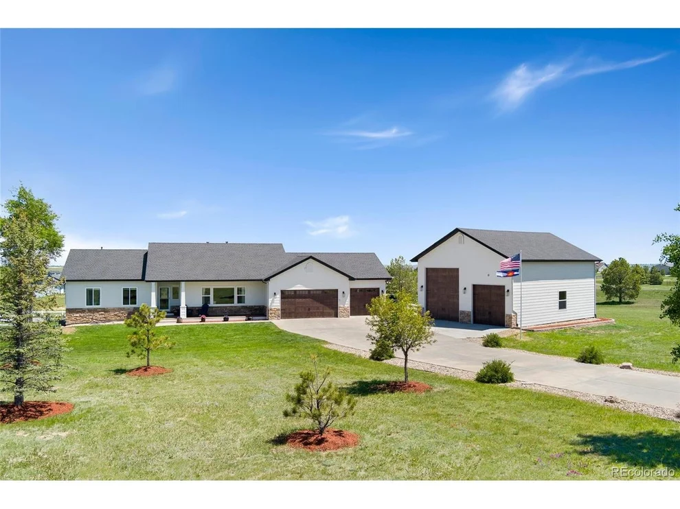 Unit for sale at 3047 Deer Creek Ranch Loop, Parker, CO 80138