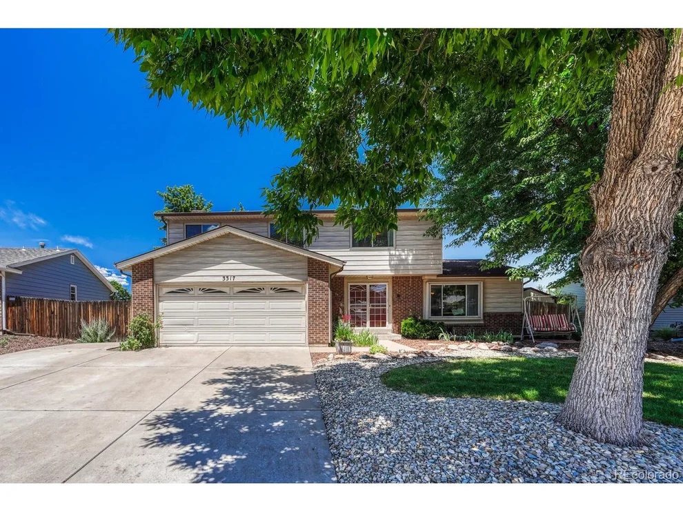 Unit for sale at 3317 S Elkhart St, Aurora, CO 80014