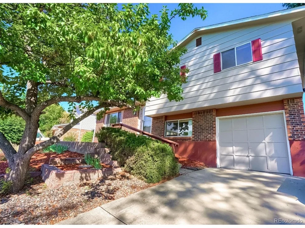 Unit for sale at 6121 W 110th Pl, Westminster, CO 80020
