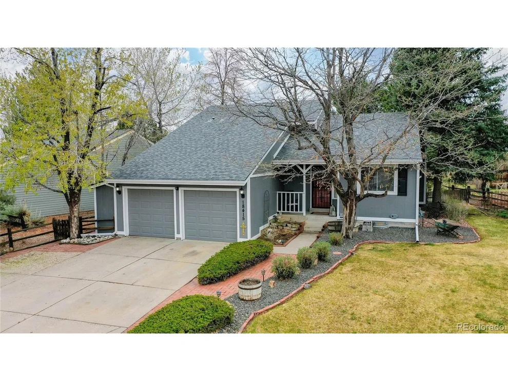 Unit for sale at 18415 E Crestline Cir, Centennial, CO 80015