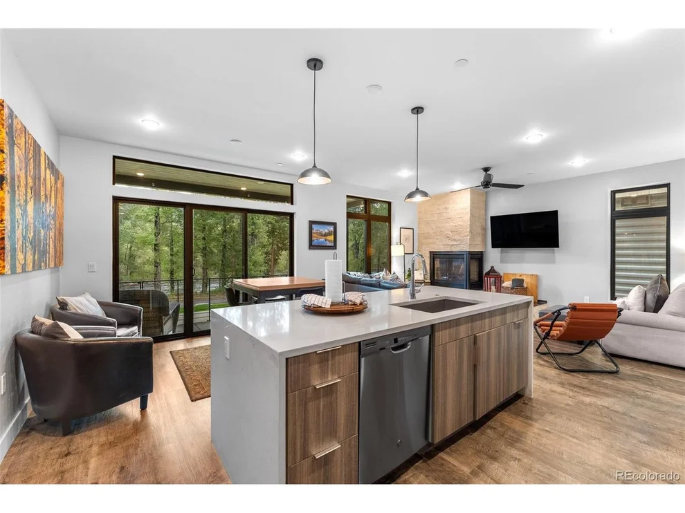 Unit for sale at 930 Blue River Pkwy, Silverthorne, CO 80498