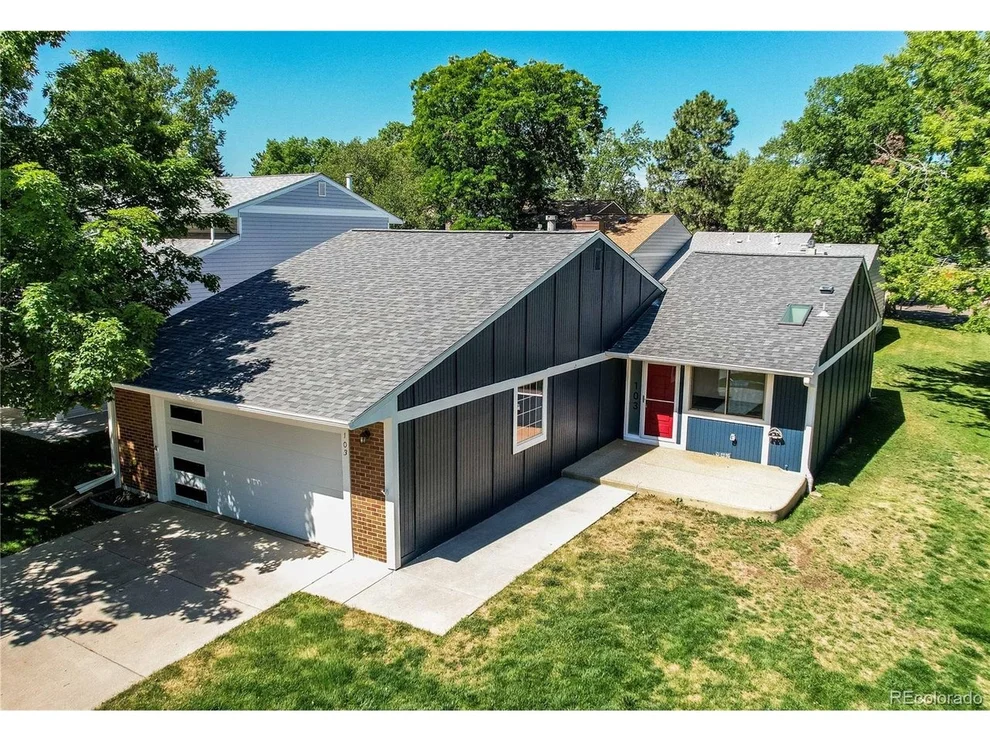 Unit for sale at 103 S Vance Ct, Denver, CO 80226
